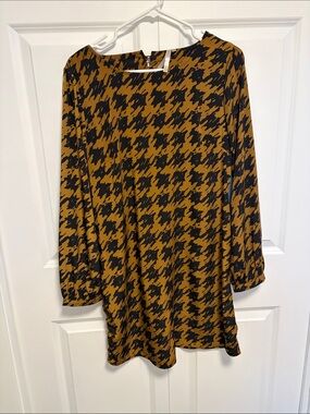 2 for $30 - Mona B - Brown and Black Houndstooth Long Sleeve Dress